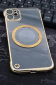 iPhone 11 Uyumlu Altın Sarı Gold Renkli İnce Kenarlı Şeffaf Sert Kapak Kılıf thumbnail 1