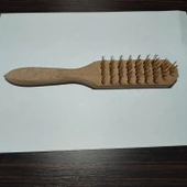 HAGİKİ AHŞAP SAPLI SARI ÇELİK TELLİ FIRÇA , TEMİZLİK FIRÇASI, PİS VE PASLI YÜZEYLERİ TEMİZLEMEK İÇİN - 1