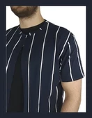 Önü Açık Boyuna Çizgili T-shirt thumbnail 3