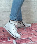 Voyager 8498 Beyaz Renk Hakiki Deri Kaymaz Taban Fermuarlı Bağacaklı Bot thumbnail 4