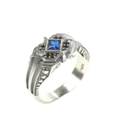 925 Ayar Gümüş Kare Safir Taşlı Kenarı Onix Taşlı Erkek Yüzük thumbnail 2