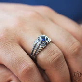 925 Ayar Gümüş Kare Safir Taşlı Kenarı Onix Taşlı Erkek Yüzük thumbnail 1