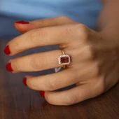 925 Ayar Gümüş Dikdörtgen Zultanit Taşlı Yüzük thumbnail 1