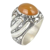 925 Ayar Gümüş Oval Sarı Renk Sıkma Kehribar Taşlı Elişi Kalemli Erkek Yüzük thumbnail 1