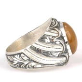 925 Ayar Gümüş Oval Sarı Renk Sıkma Kehribar Taşlı Elişi Kalemli Erkek Yüzük thumbnail 3