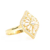 925 Ayar Gümüş Oval Model Zirkon Taşlı Yüzük thumbnail 2