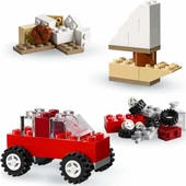 LEGO Classic 10713 Creative Suitcase thumbnail 3