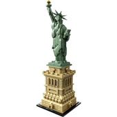 LEGO Architecture 21042 Statue of Liberty thumbnail 3