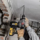CAT DX21 18Volt 4.0Ah 2.2J Li-ion Çift Akülü Şarjlı Kömürsüz Profesyonel SDS-Plus Pnömatik Kırıcı/Delici - 6