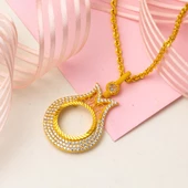 Laleli Tam Altın Çerçeveli Altın Kolye thumbnail 3