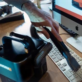 WORX WX030 20Volt 2.0Ah. 30W/10Kpa Li-ion Flexi Esnek Hortumlu Profesyonel Kompakt Şarjlı Süpürge thumbnail 11