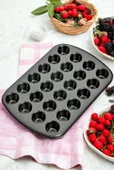 Muffin Kalıbı 24'lü Cupcake Kapsülü Fırın Mini Kek Browni Kekstra Kurabiye Kalıbı Muffin Baking Pan - 1
