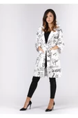 Modatalika Kadın Dijital Harf Baskılı Trençkot thumbnail 5