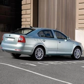 Skoda Octavia 2 A6 2009-2012 Sağ Ön Kapı Cam Düğmesi 1Z0959856 - 2