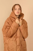 SASHA MODA MONT TABA STD - Kapitone Kumaş Fermuarlı Yaka Kısa Boy Oversize/Salaş Kadın Mont - 1