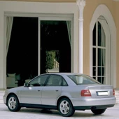 Audi A4 Sedan 1995-2000 Arka Bagaj Amortisörü Pistonu 8D5827552F - 2