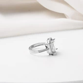 14 Ayar Beyaz Altın Baget Yüzük thumbnail 4