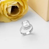 14 Ayar Beyaz Altın Baget Yüzük thumbnail 5