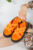 Çapraz Bağlı Neon Turuncu Siyah Ortopedik Taban Kadın Sandalet thumbnail 5