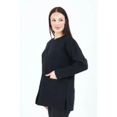 Kadın V Yaka Siyah Düğmeli Cepli Örgü Yün Anne Triko Kısa Hırka - 3