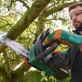 Bosch Universalchain 18 Akülü Zincirli Ağaç Kesme Makinesi 2,5Ah Tek Akü - 06008b8000 - 3