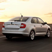 Skoda Rapid Sedan 2012-2021 Arka Bagaj Amortisörü Pistonu 5JA827550D - 2