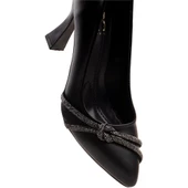 M2S Siyah Taş Detaylı Kadın Klasik Ayakkabı thumbnail 5