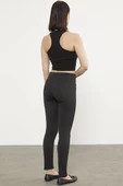 Önden Dikiş Detaylı Tayt - Siyah thumbnail 5