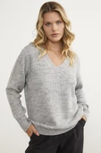 Petek Örgü V Yaka Triko Kazak - Açık Gri thumbnail 1