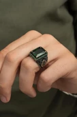 Dikdörtgen Yeşil Taşlı 925 Gümüş Erkek Yüzük thumbnail 1