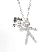 925 Ayar Gümüş Buket Tutan Çocuk Kolyesi thumbnail 4