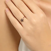 925 Ayar Gümüş Minik Yıldız Taşlı Yüzük, Pembe - Siyah Taş thumbnail 1