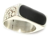 925 Ayar Gümüş Polyester Taşlı Yüzük thumbnail 1