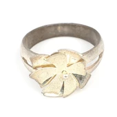 925 Ayar Gümüş Çiçek Yüzük, Beyaz thumbnail 8