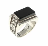 925 Ayar Gümüş Dikdörtgen Oniks Taşlı Desenli Erkek Yüzük thumbnail 2