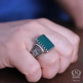 925 Ayar Gümüş Dikdörtgen Yeşil Akik Taşlı Tırnak Modeli El Kalemli Erkek Yüzük thumbnail 9