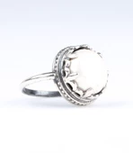 925 Ayar Gümüş İnci Taşlı Tasarım Yüzük thumbnail 1