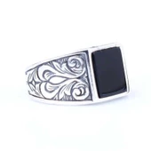 Siyah Oniks Taşlı 925 Ayar Gümüş Erkek Yüzük thumbnail 1