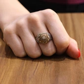 925 Ayar Gümüş Antik Tasarım Taşlı Yüzük thumbnail 1