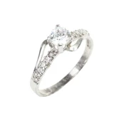 925 Ayar Gümüş Tektaş Motifli Yanı Taşlı 1,50 crt Görünümlü Yüzük thumbnail 3