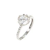 925 Ayar Gümüş Tektaş Yanı Taşlı 1,32 crt Görünümlü Yüzük thumbnail 3