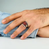 925 Ayar Gümüş Osmanlı Tuğralı Kırmızı Akik Taşlı Yüzük thumbnail 2