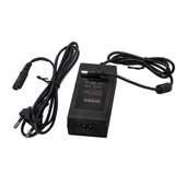 WEKO 12 VOLT - 5 AMPER 5.5*2.5 UÇLU YERLİ ÜRETİM PLASTİK KASA MASAÜSTÜ ADAPTÖR - 3