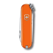 Victorinox 0.6223.83G Mango Tango Classic Çakı thumbnail 2