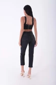 Paçaları Dikişsiz ve Yüksek Belli Cepli Astarsız Kadın Kot Pantolon Mom Fit Jean Antrasit Denim - 4