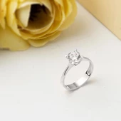 14 Ayar Beyaz Altın Tektaş Kadın Yüzük thumbnail 2