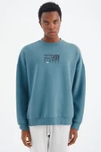 TOMMY LIFE Orman Yeşili O Yaka Baskı Detaylı Rahat Kalıp Erkek Swetshirt - 88284 T14ER-88284 thumbnail 1