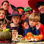Vampir Dişi Beyaz 3 Adet Halloween Cadılar Bayramı Kostüm Süsü - 2
