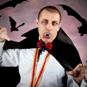 Plastik Takma Vampir Dişi 10 Adet Beyaz Parti Şaka Malzemesi Cadılar Bayramı thumbnail 2