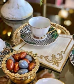 Köşeli Gold 6lı Kokteyl Kahve Sunum Peçetesi Maraş İşi Sırma Nakış İşlemeli Gardenya Sunumluk - 1